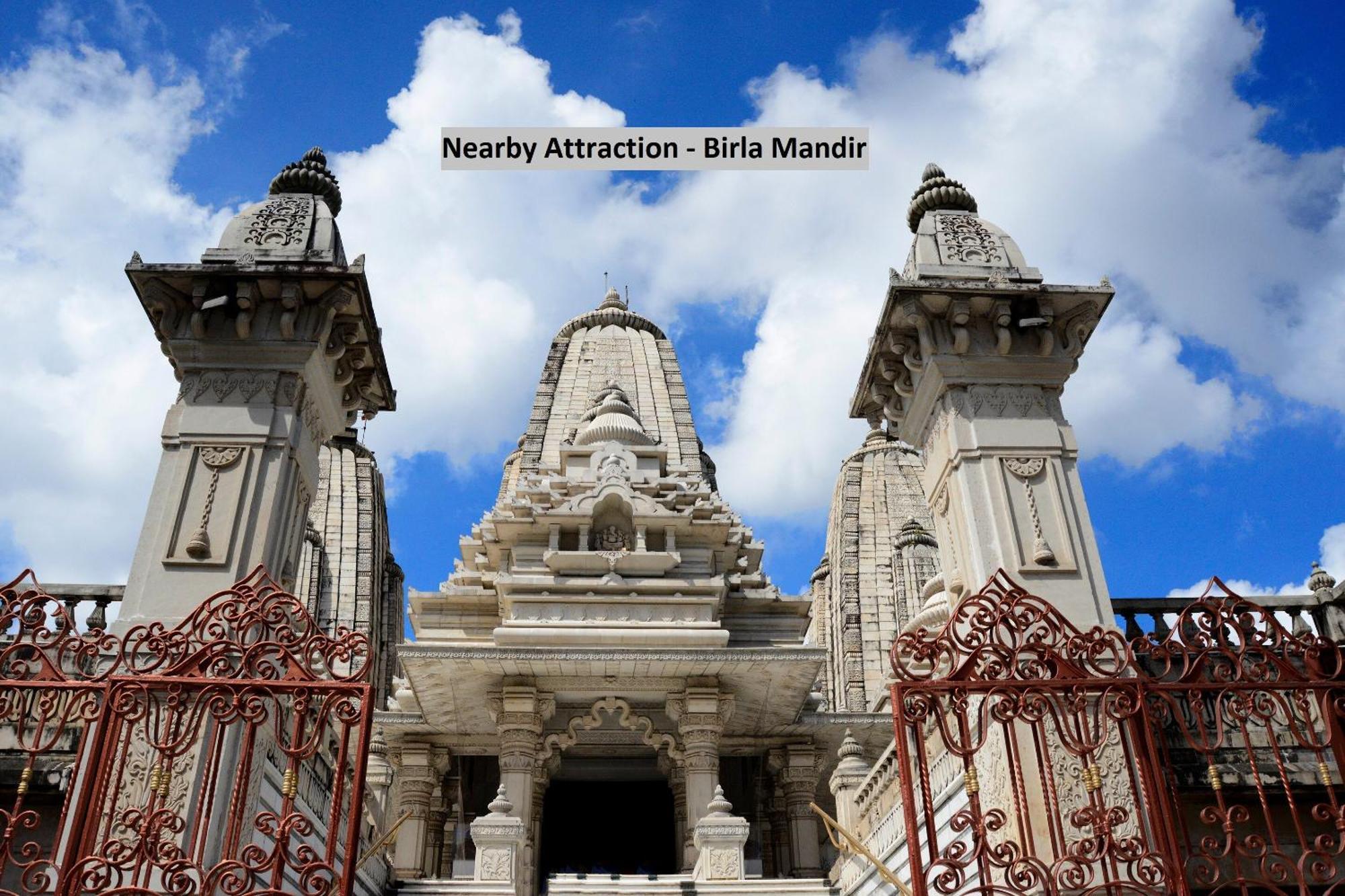 Hotel Townhouse Mannat International