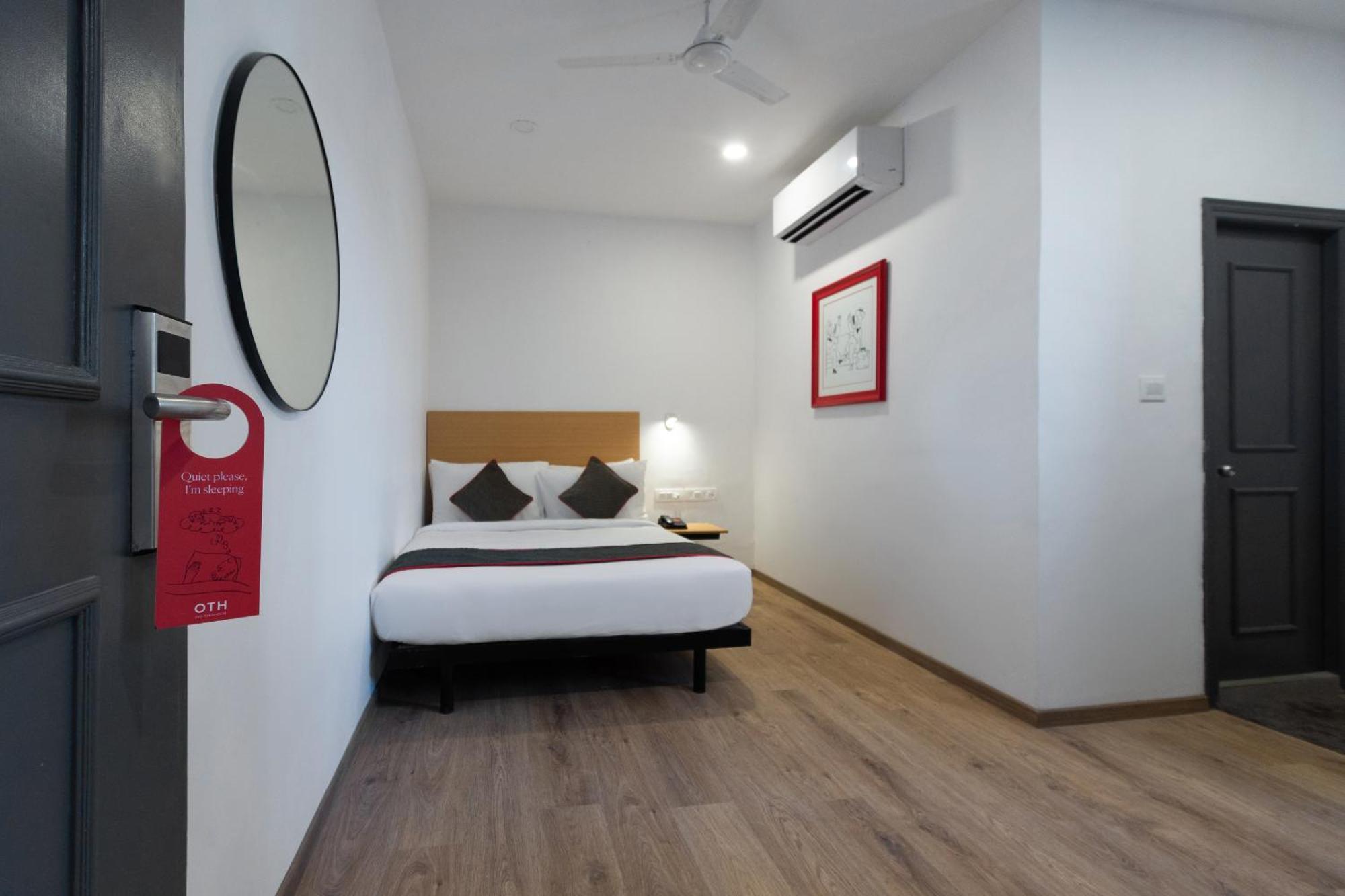 Townhouse Mannat International