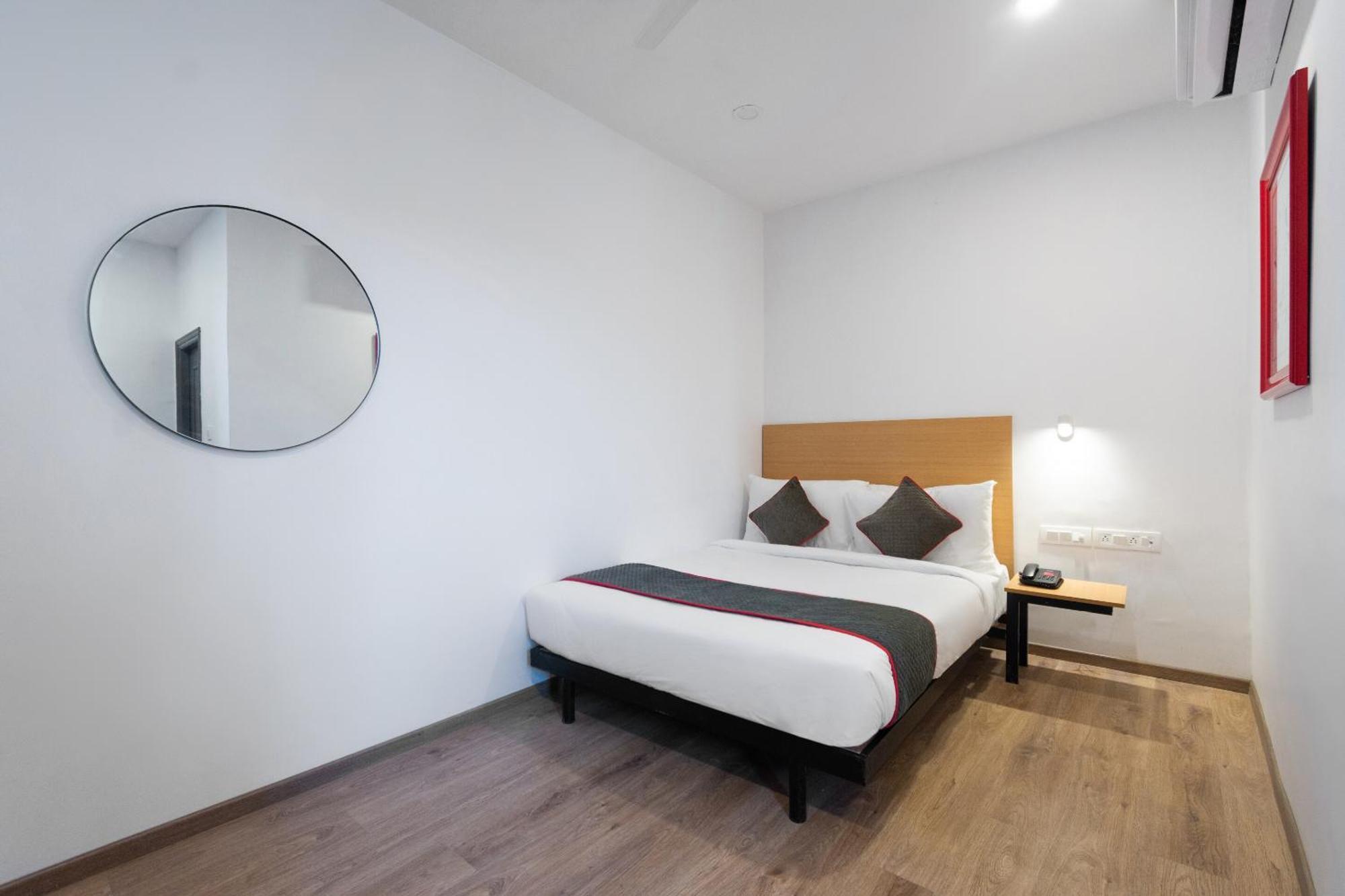 Townhouse Mannat International Hotel